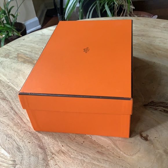 HERMÈS Gift Box -